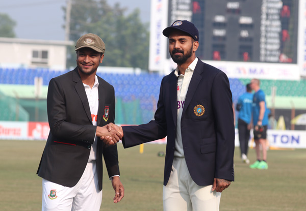 Kudeep Yadav included in the playing XI as third spinner as India opt to bat first | BANvIND