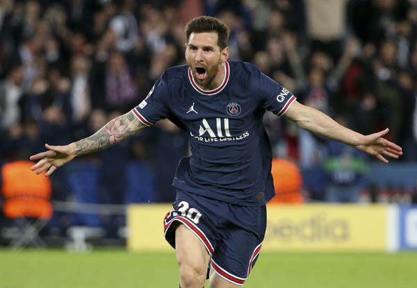 Lionel Messi to stay at PSG for one more season