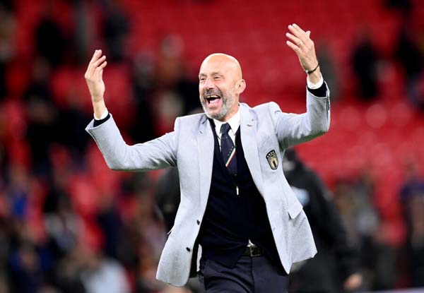 Italian football legend Gianluca Vialli dies aged 58