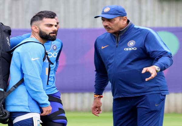 “You have to respect MS Dhoni”: Ravi Shastri advised Virat Kohli after he wanted to take ODI captaincy from Dhoni in 2016