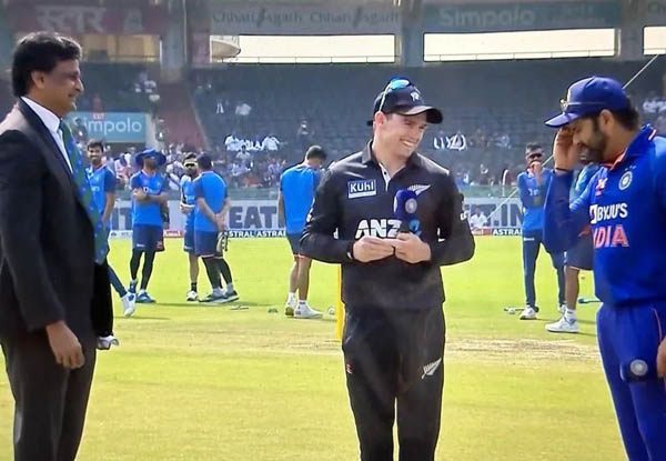 Rohit Sharma forgets to take a decision after toss, Tom Latham cannot stop laughing | Watch Video