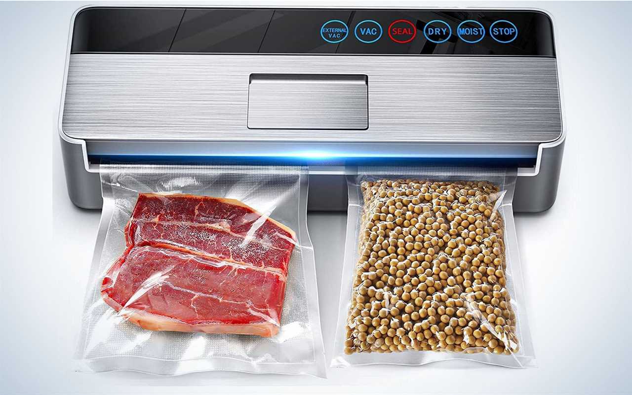 This vacuum sealer is on sale on Amazon.