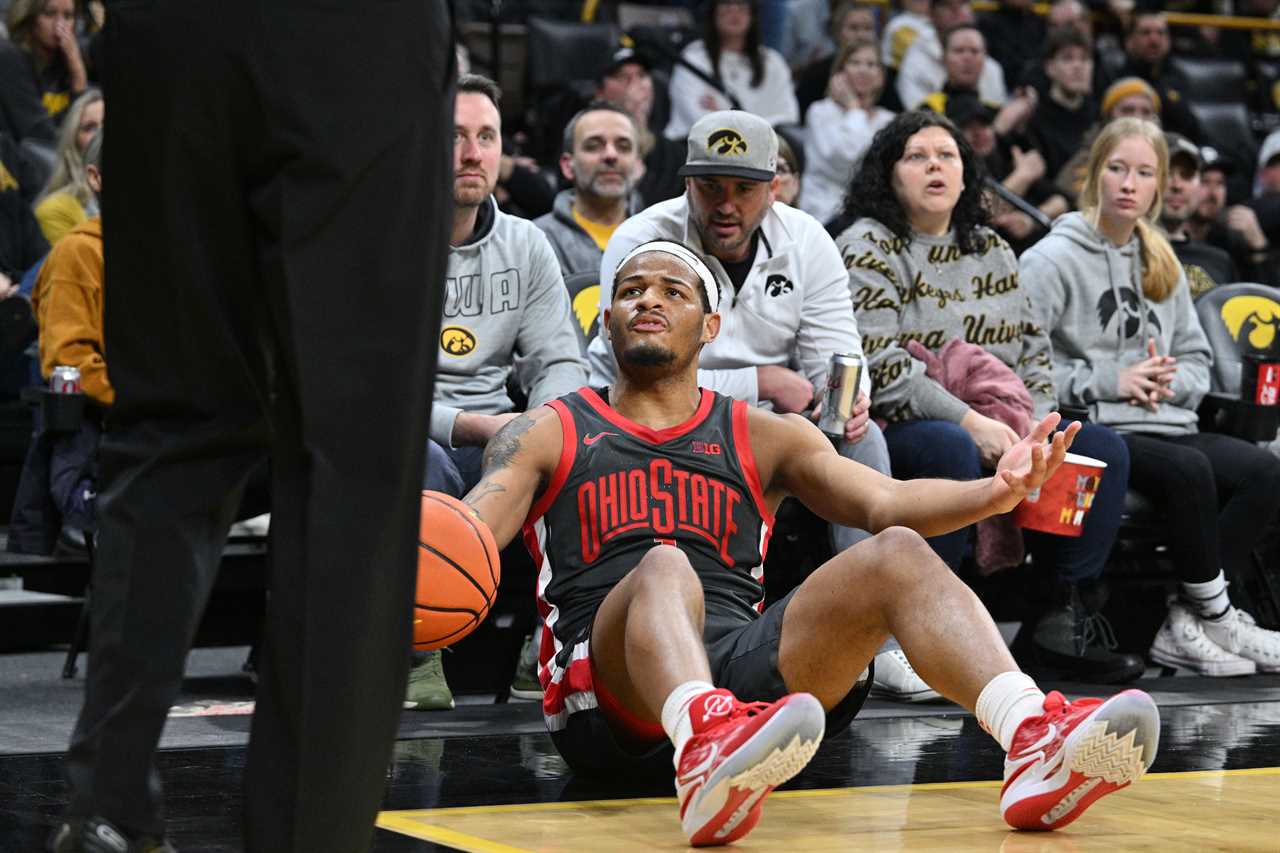 Ohio State suffers another ugly loss in game against Iowa Thursday