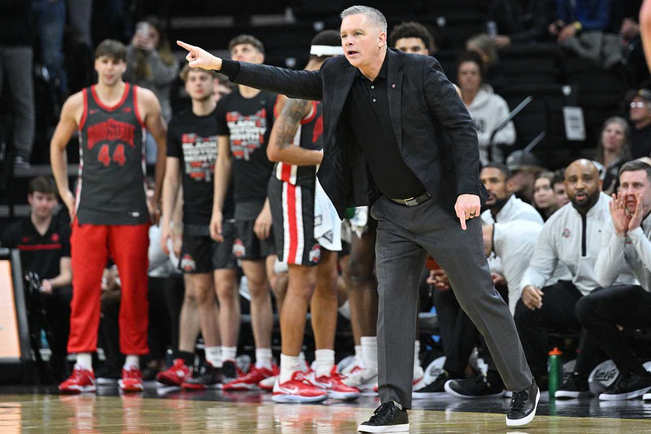 Photos that tell the sad story of another loss by the Ohio State basketball team