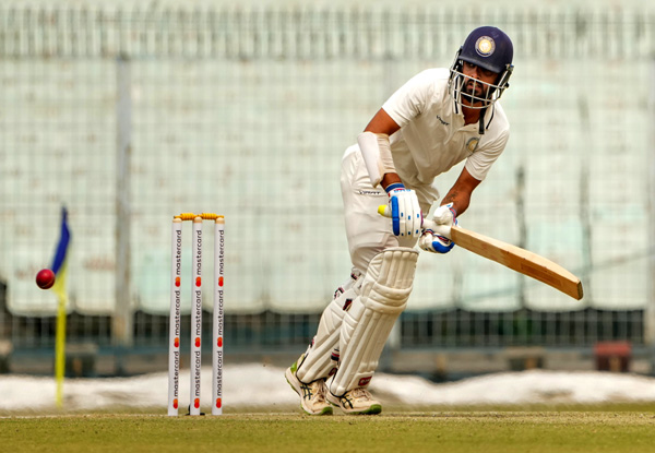 Vasavada, Jackson & Jani score fifties to give Saurashtra vital first innings lead against Bengal on Day 2 | Ranji Trophy Final