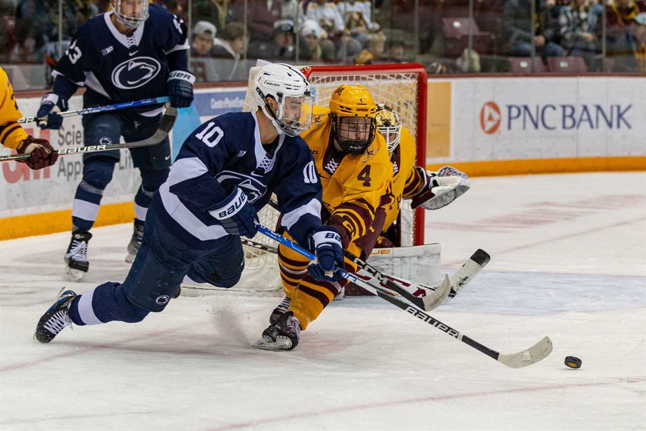 COLLEGE HOCKEY: NOV 11 Penn State at Minnesota