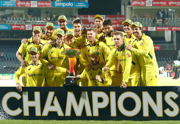 Australia beat India by 21 runs in 3rd ODI to clinch series | INDvAUS