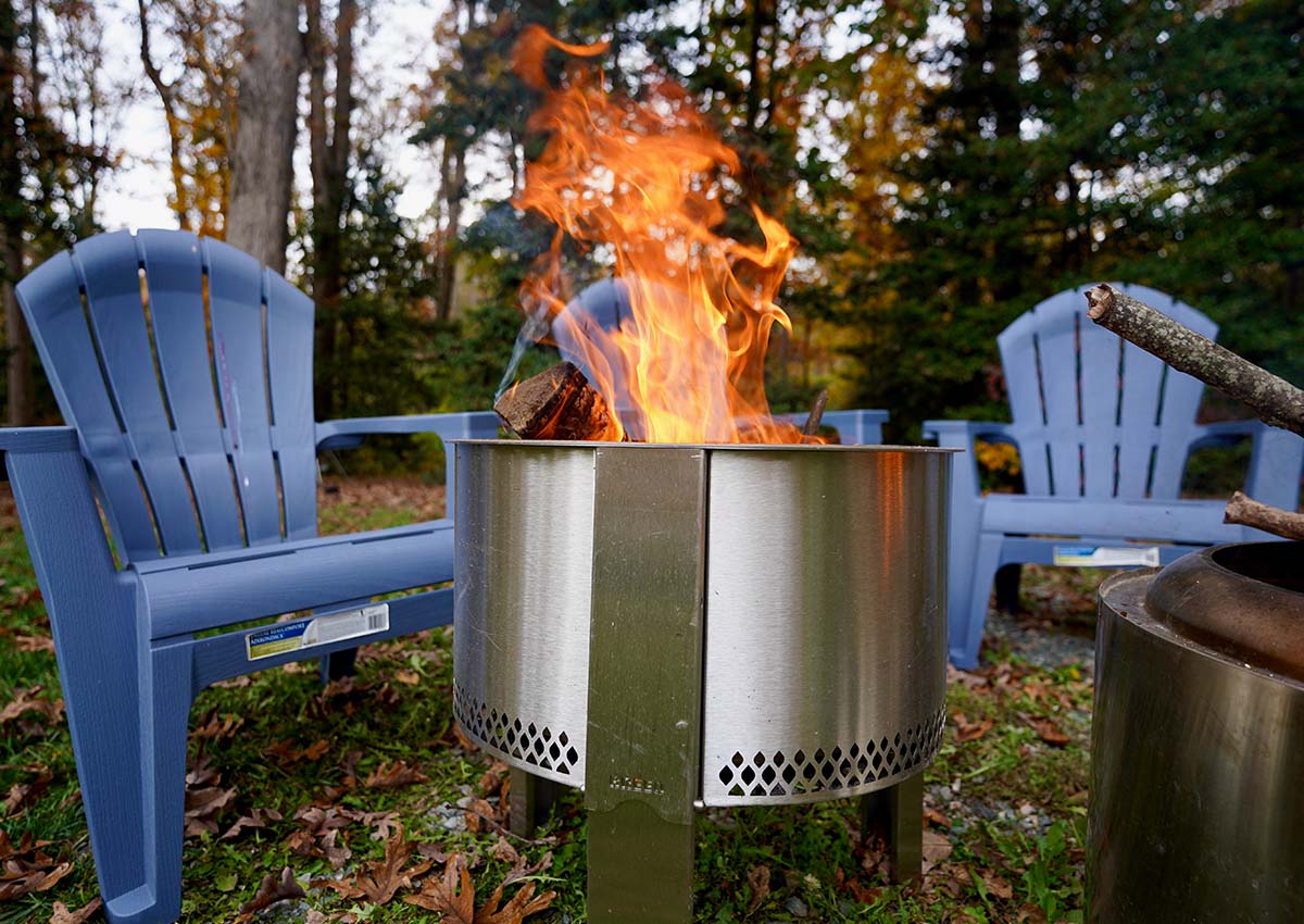 Breeo vs Solo Stove: Who Makes the Best Smokeless Fire Pit?