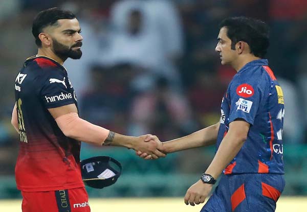 When Gautam Gambhir gave away his MOM trophy to Virat Kohli at Eden Gardens |