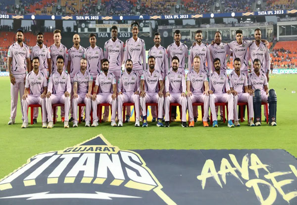 Why were Gujarat Titans players sporting lavender jersey against Sunrisers Hyderabad? | IPL2023