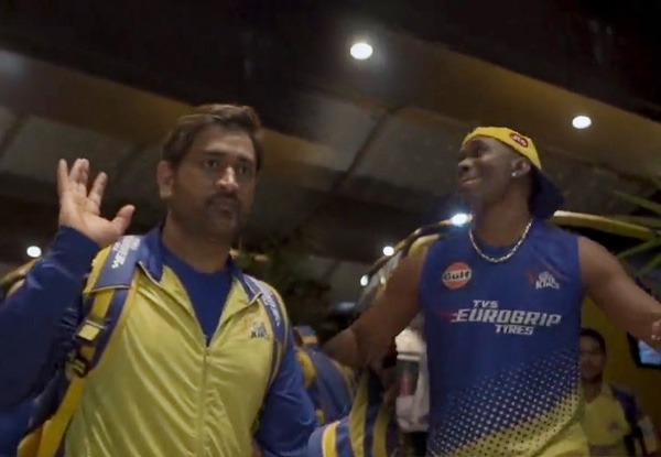 Dwayne Bravo leads celebration at Chennai Super Kings team hotel after win over GT in Qualifier 1 | Video