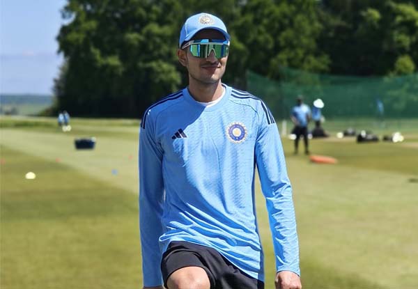 WTC Final 2023: Jadeja, Shubman hogs limelight as they attend first training session with Indian squad in UK