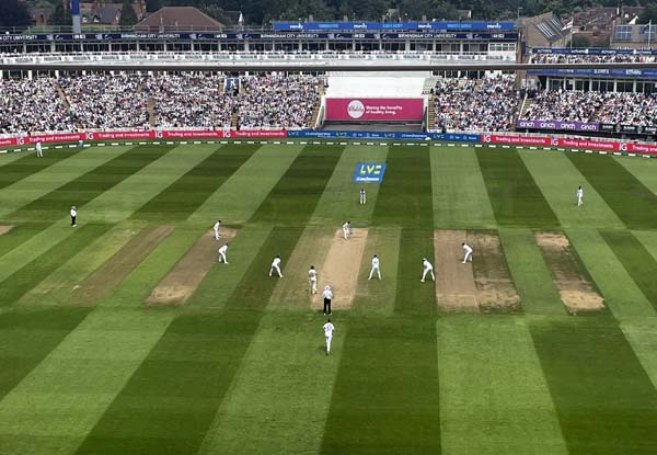 What is Brumbrella? Ben Stokes bizarre field placement to dismiss Usman Khawaja trends