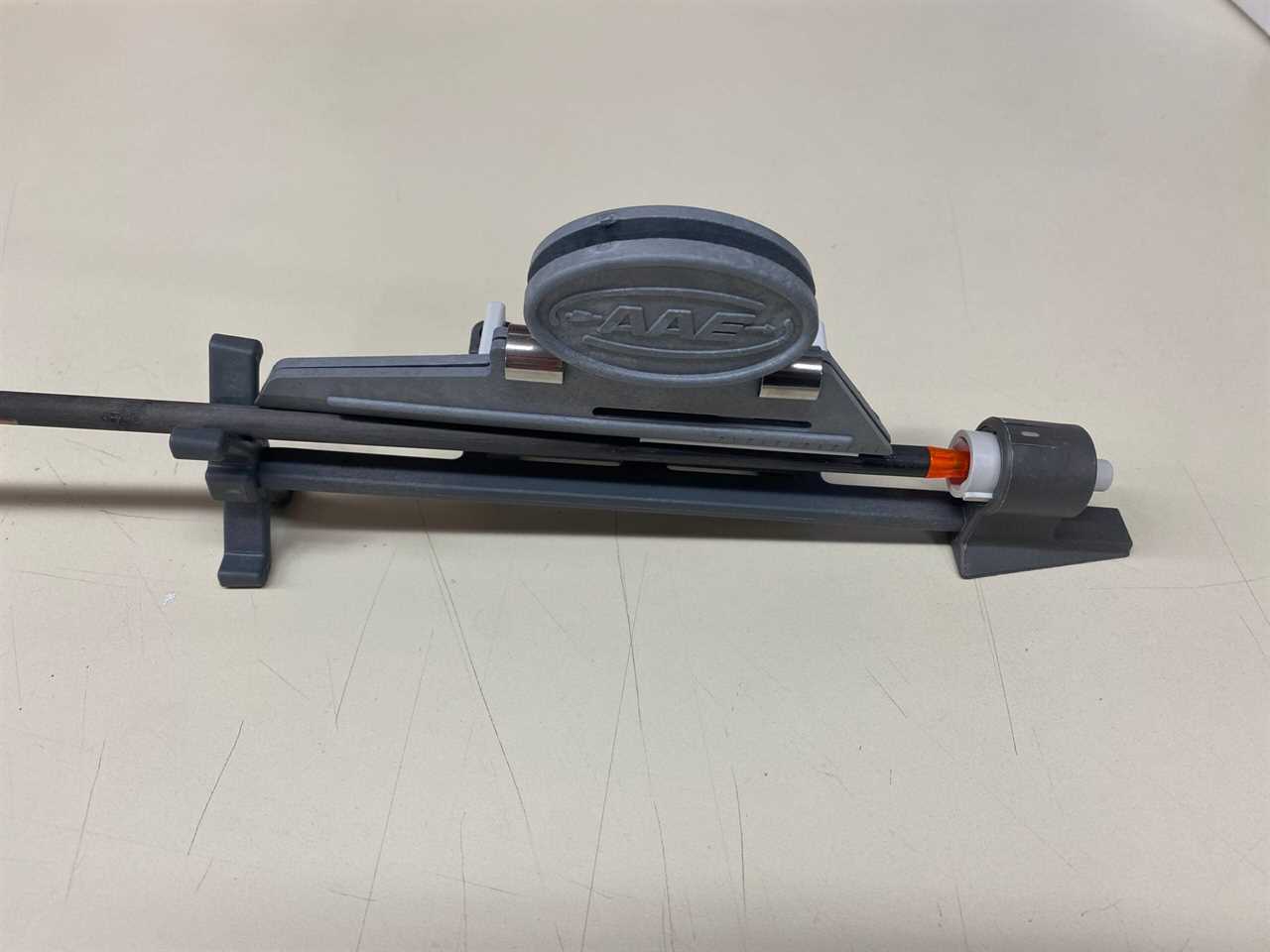 The jig weighs basically nothing, and itâs all plastic, so treat it with kid gloves to avoid breaking it.