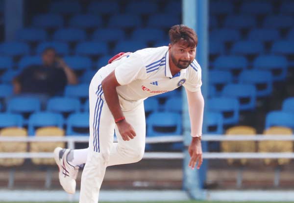 Mukesh Kumar credits Virat Kohli for an unforgettable Test debut | INDvsWI
