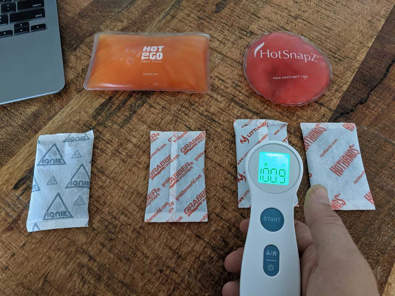 Testing the best hand warmers for their heat retention. 
