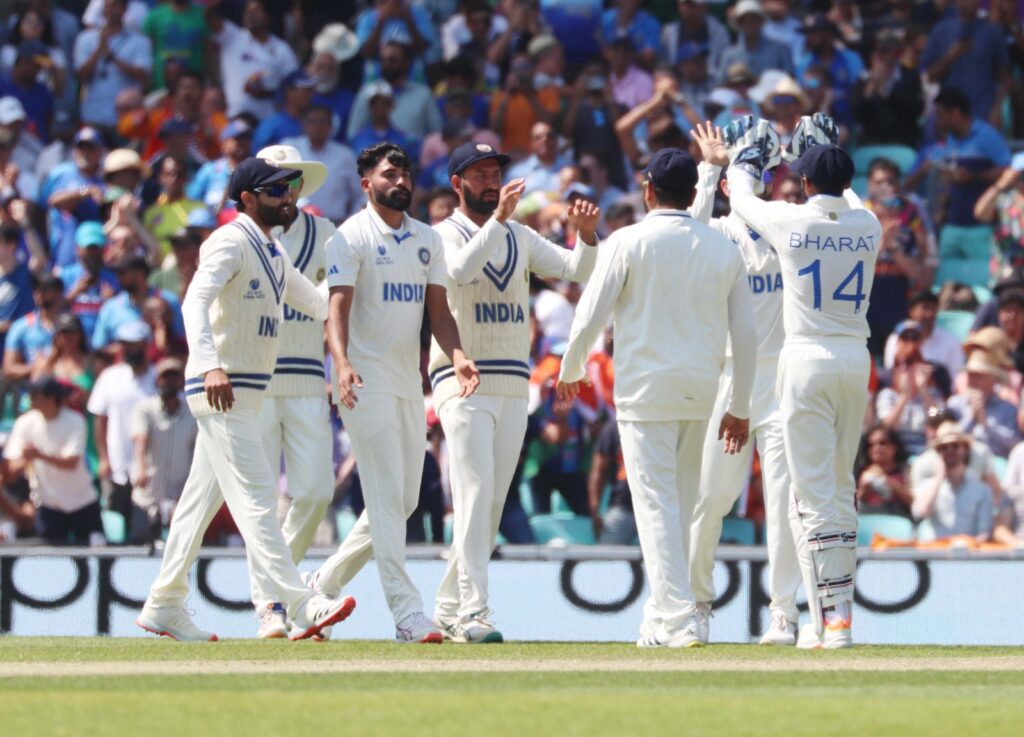 In pics : Australia secures a commanding lead of 296 runs despite India’s valiant comeback