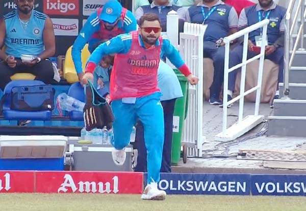 Asia Cup 2023: Virat Kohli entertain fans while carrying drinks during game against Bangladesh