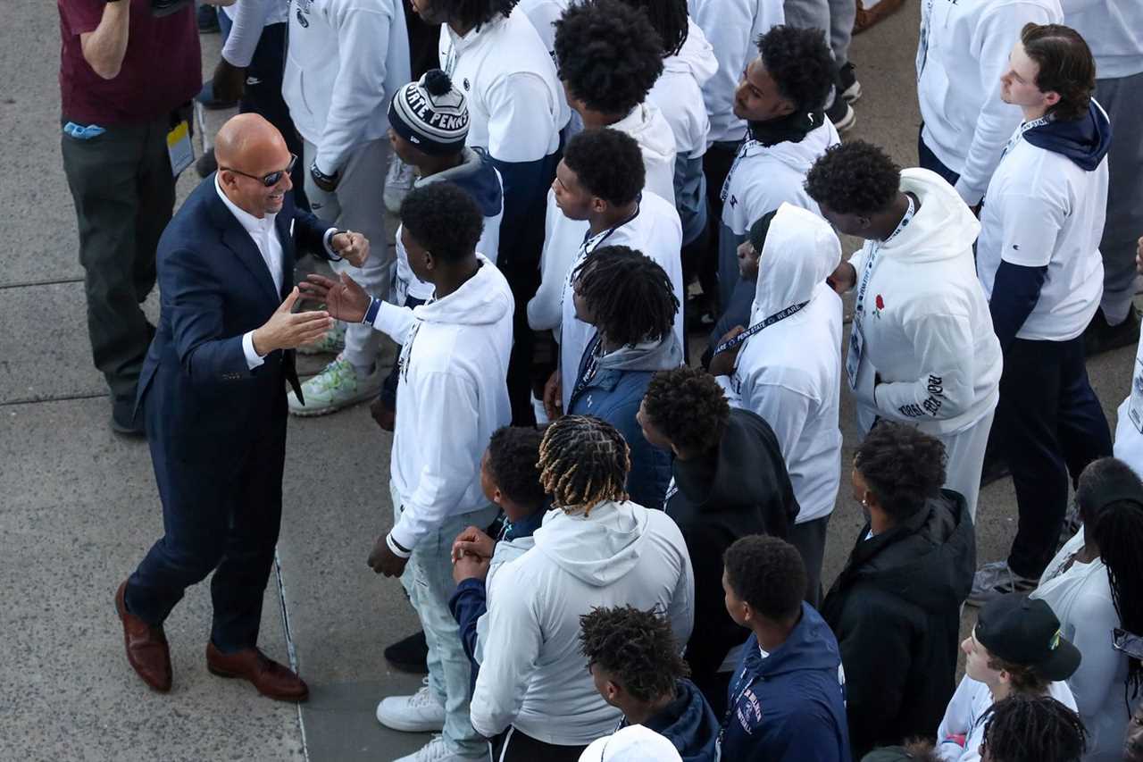 NCAA Football: Minnesota at Penn State