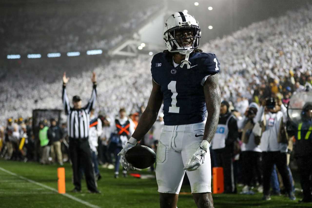 NCAA Football: Iowa at Penn State