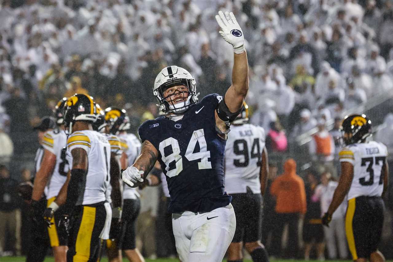 Iowa v Penn State