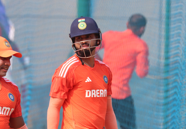 Shreyas Iyer’s special training with Rahul Dravid ahead of Australia game in Chennai | CWC2023