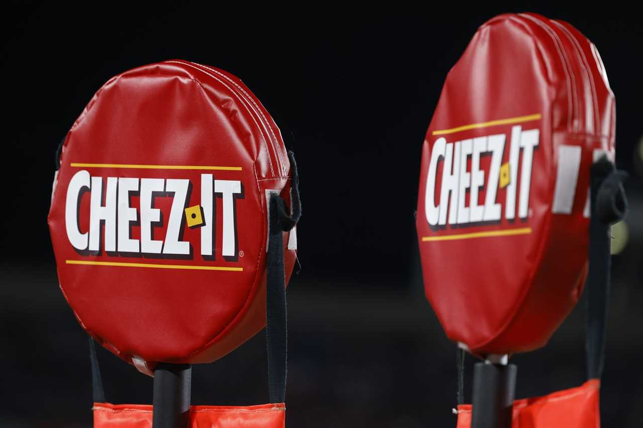 COLLEGE FOOTBALL: DEC 29 Cheez-It Bowl