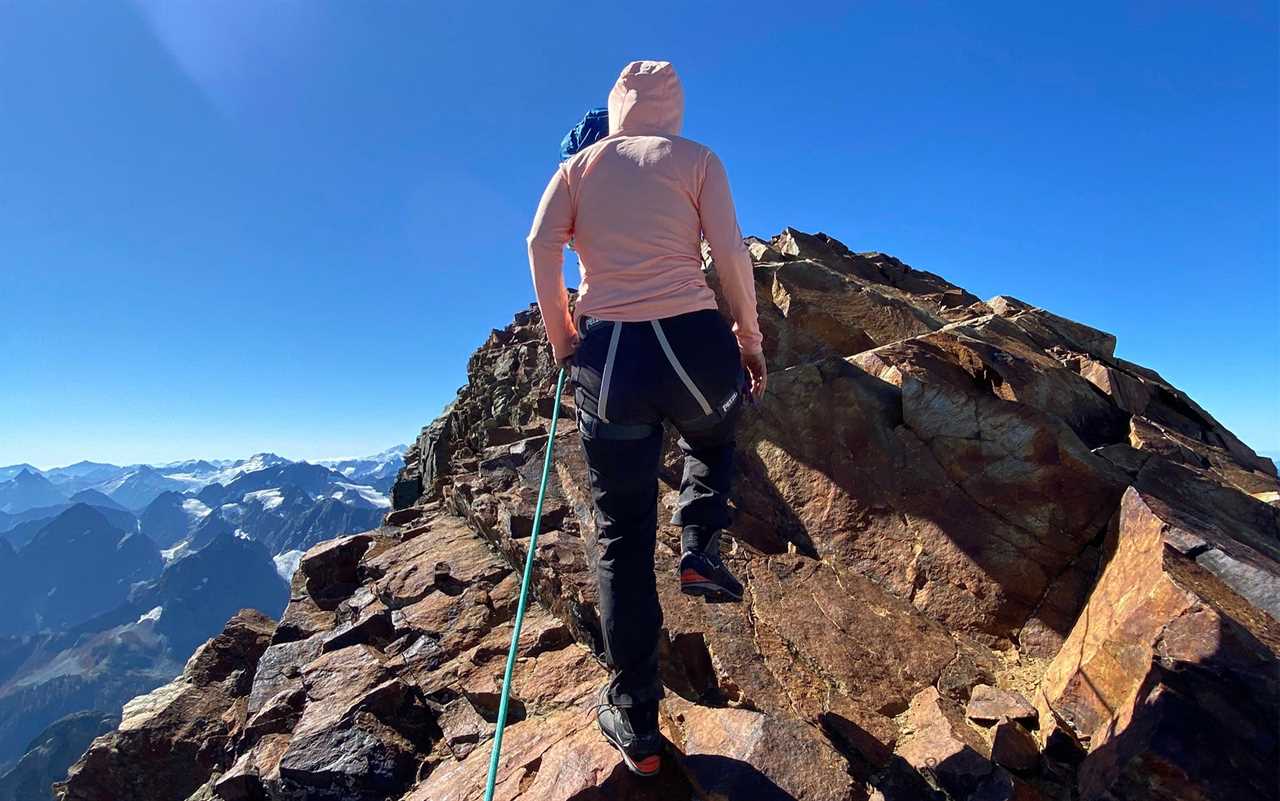 Final Push up Sahale Peak