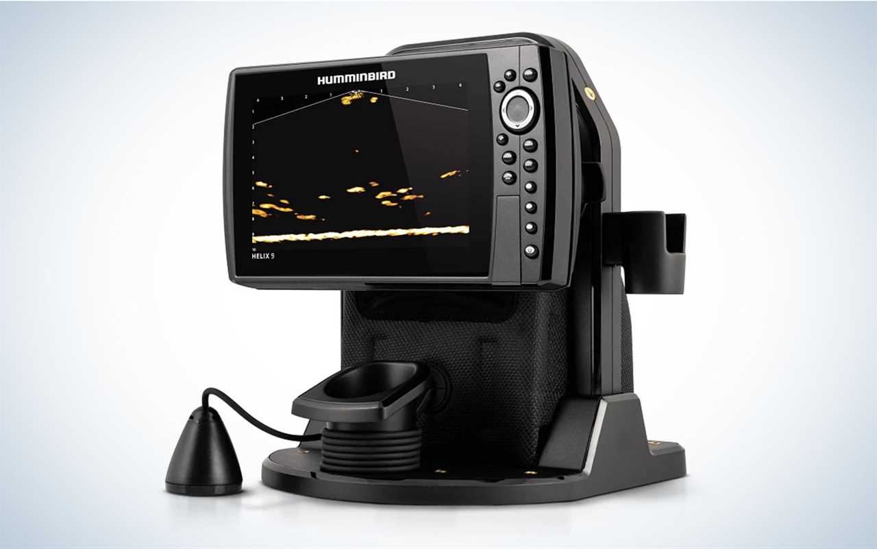 We tested the Humminbird ICE HELIX 9 MSI+ GPS G4N MEGA Live Bundle Fish Finder.