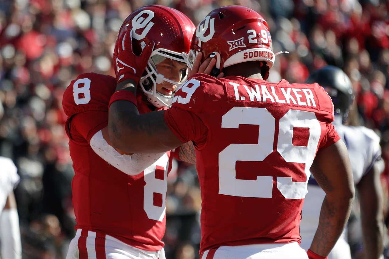 Relive the Oklahoma Sooners 69-45 win over TCU with these amazing photos