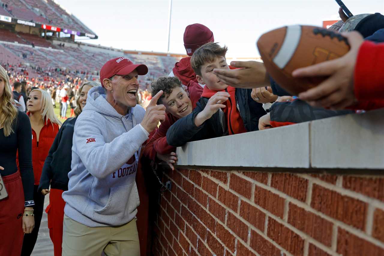 Relive the Oklahoma Sooners 69-45 win over TCU with these amazing photos