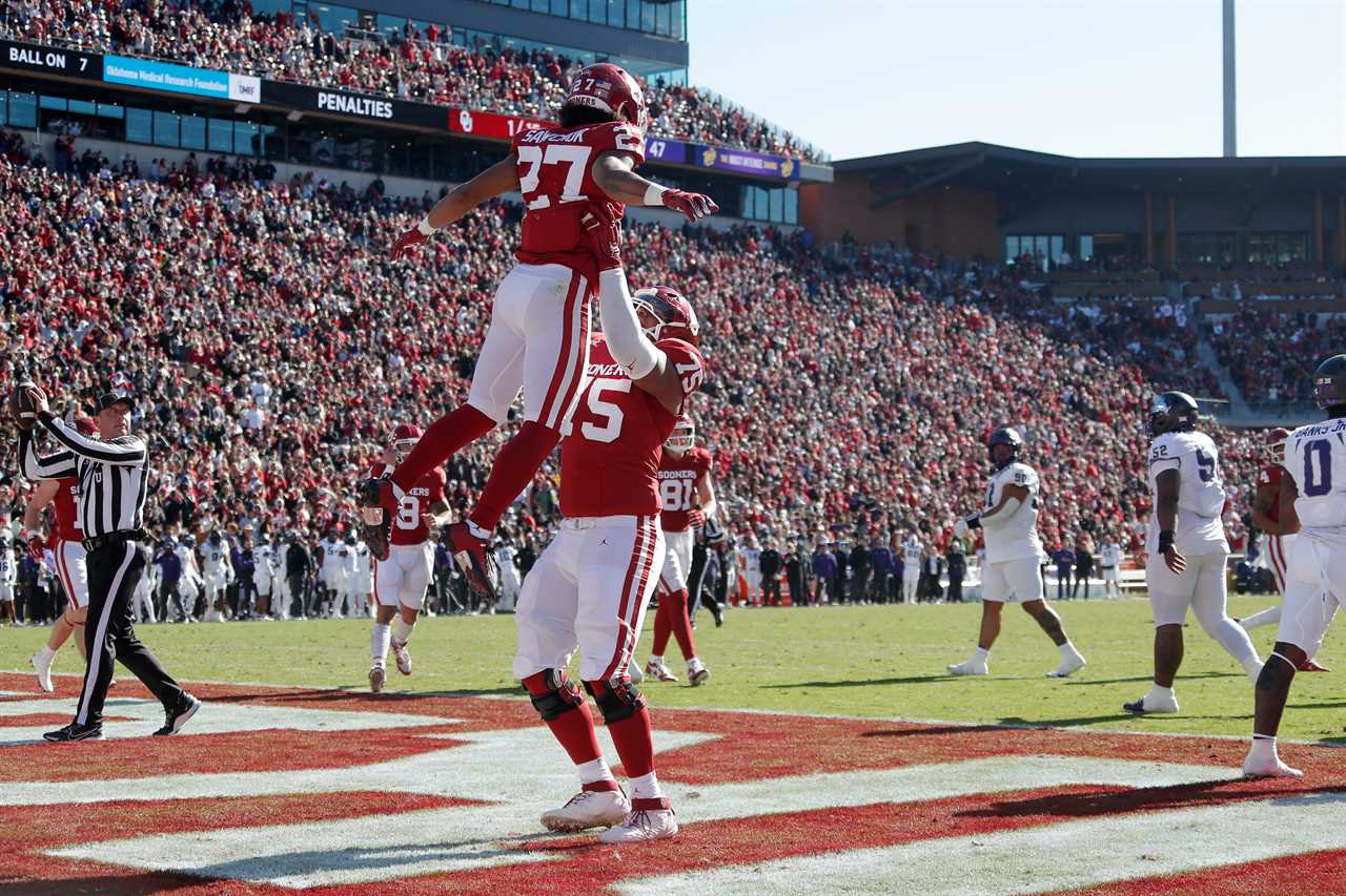 Relive the Oklahoma Sooners 69-45 win over TCU with these amazing photos