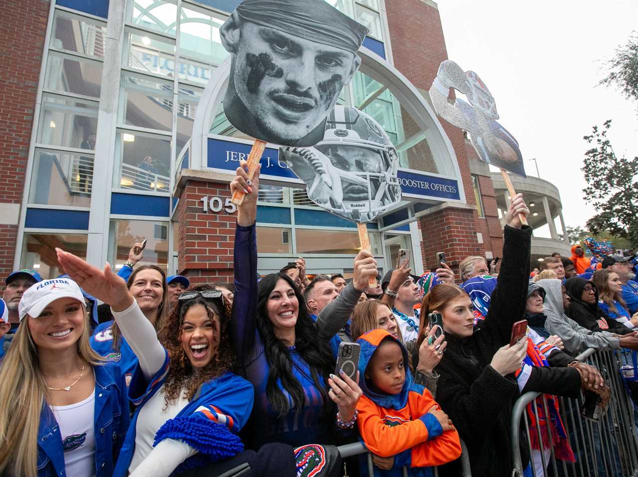 PHOTOS: Gator Nation gets prepared for Florida-FSU in the Swamp