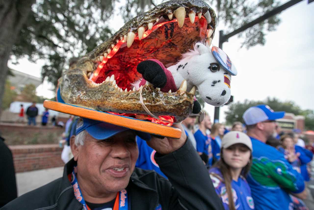 PHOTOS: Gator Nation gets prepared for Florida-FSU in the Swamp