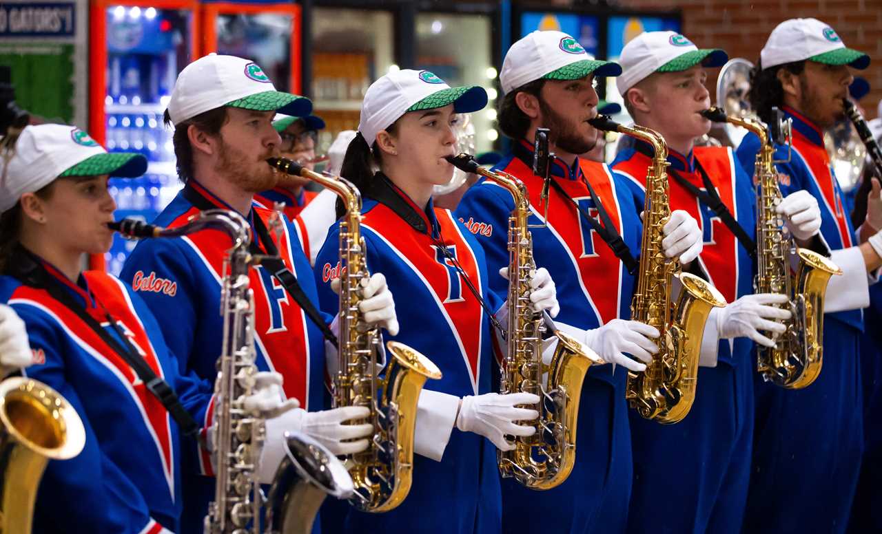 PHOTOS: Gator Nation gets prepared for Florida-FSU in the Swamp