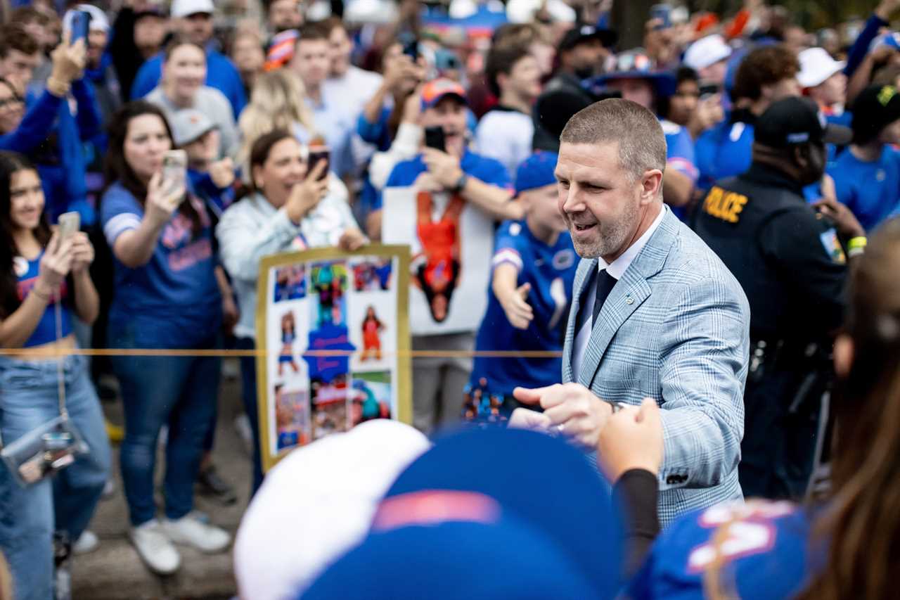 PHOTOS: Gator Nation gets prepared for Florida-FSU in the Swamp