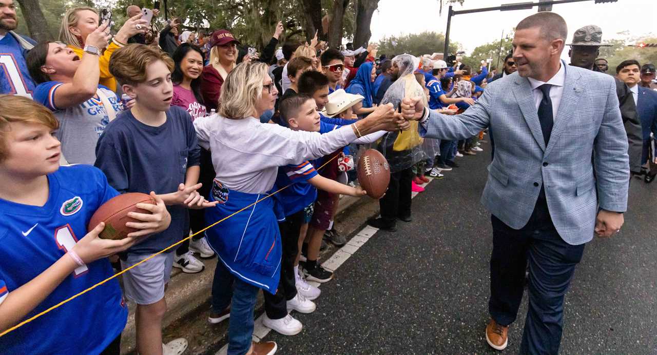 PHOTOS: Gator Nation gets prepared for Florida-FSU in the Swamp