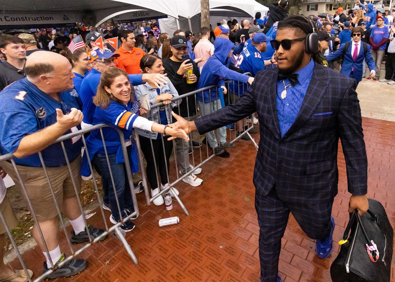 PHOTOS: Gator Nation gets prepared for Florida-FSU in the Swamp