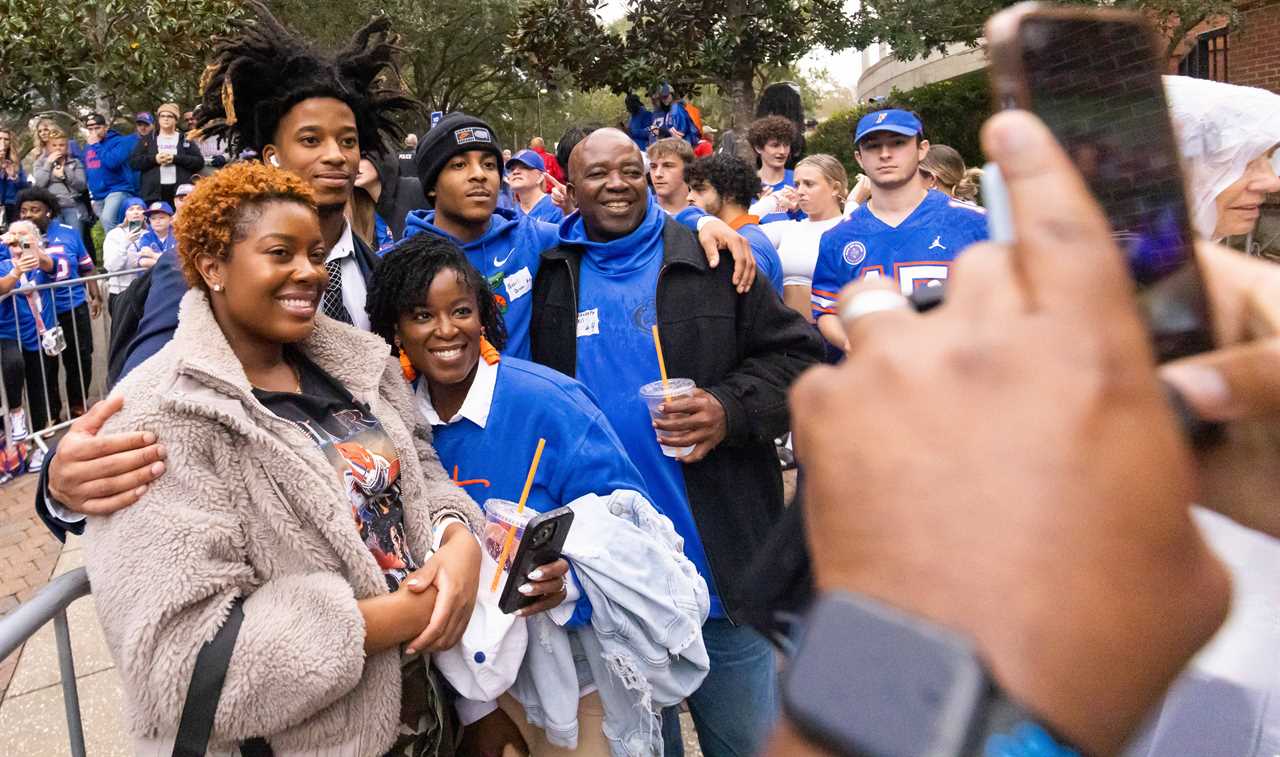 PHOTOS: Gator Nation gets prepared for Florida-FSU in the Swamp