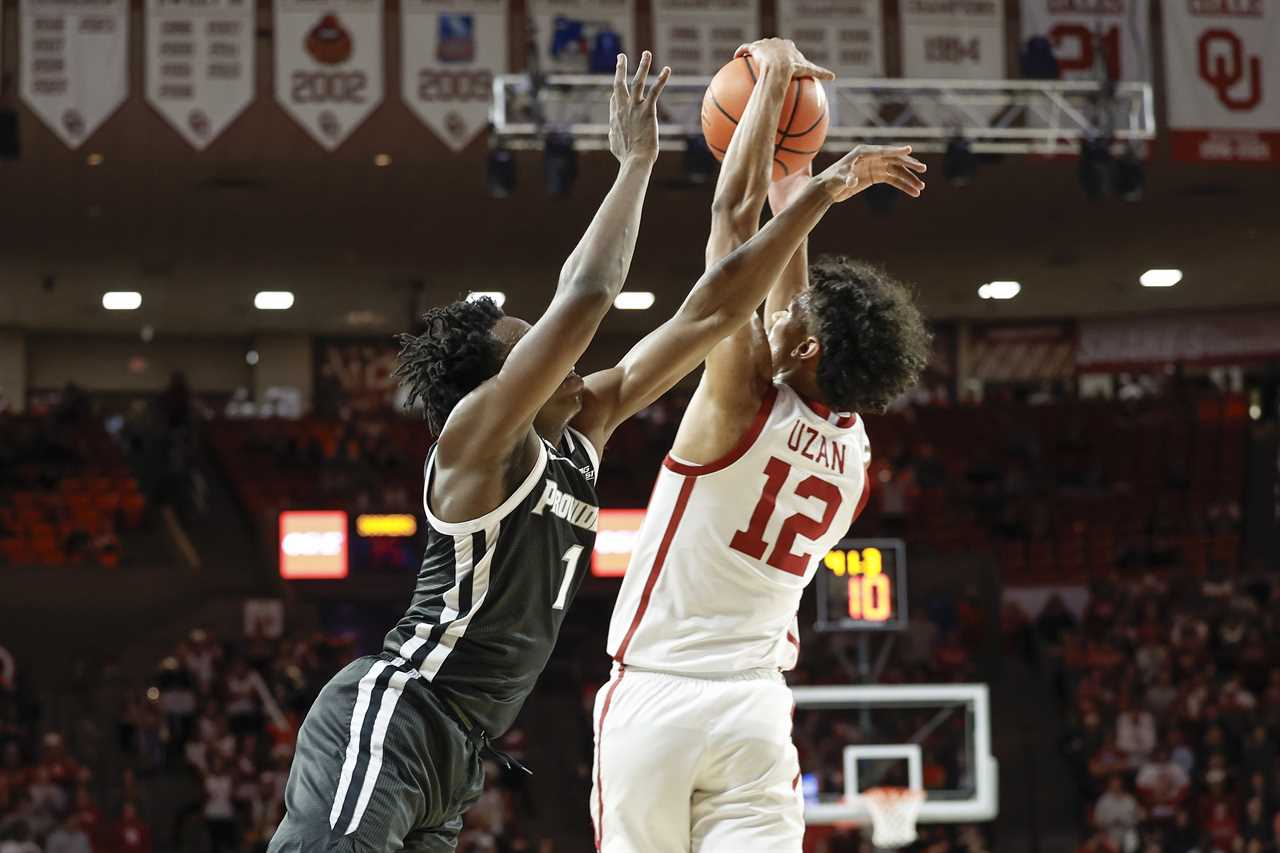 Best Photos from the Oklahoma Sooners 72-51 win over Providence