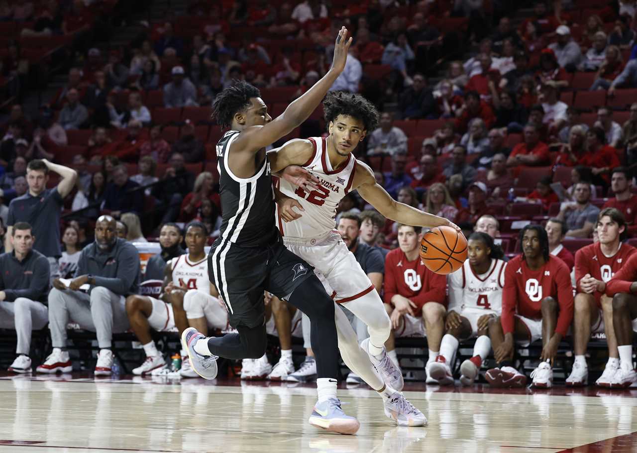 Best Photos from the Oklahoma Sooners 72-51 win over Providence