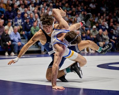 Aaron Nagao on his way to a tech fall