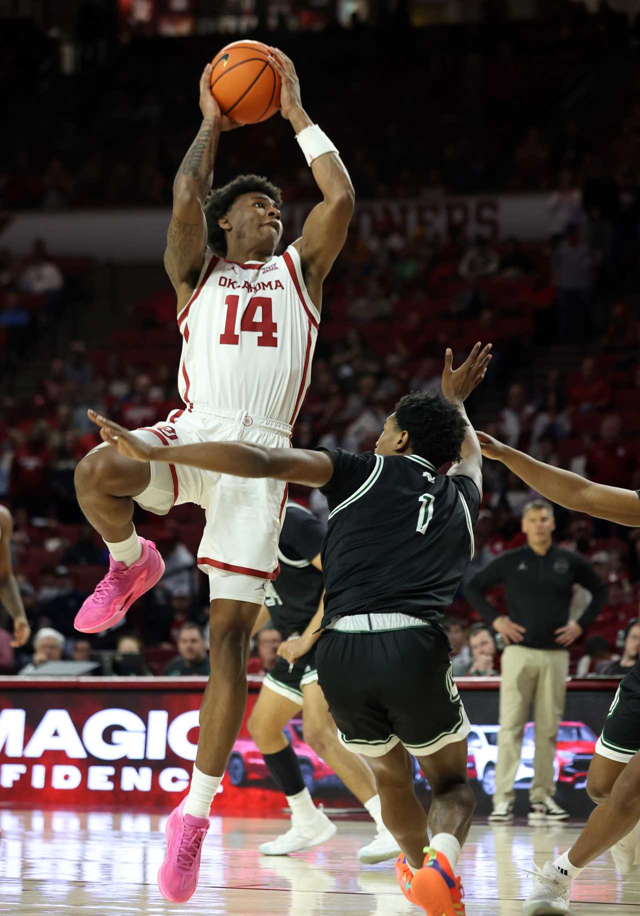 Oklahoma Sooners impressive in win over Green Bay, but can still get better per Porter Moser