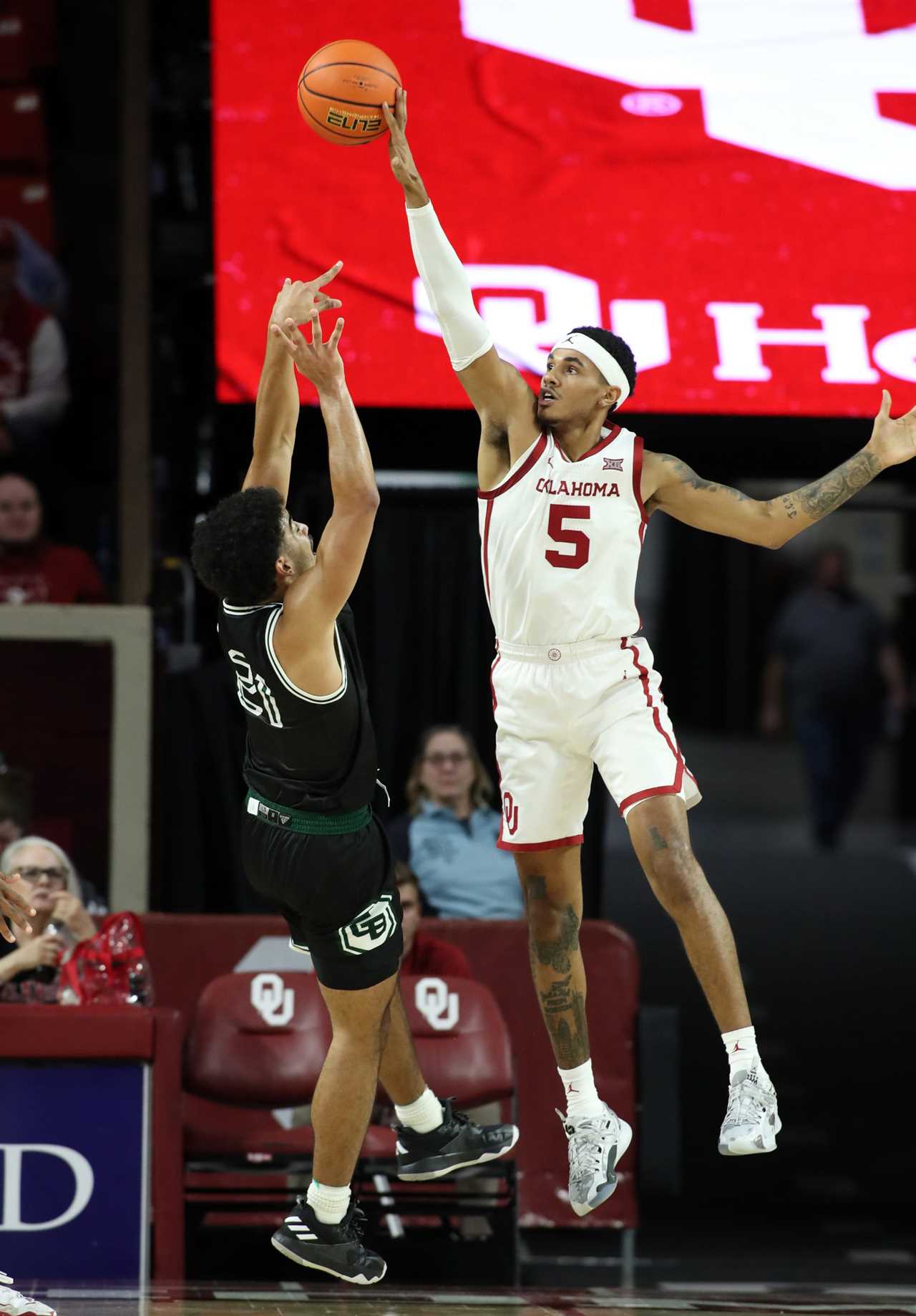 Oklahoma Sooners impressive in win over Green Bay, but can still get better per Porter Moser