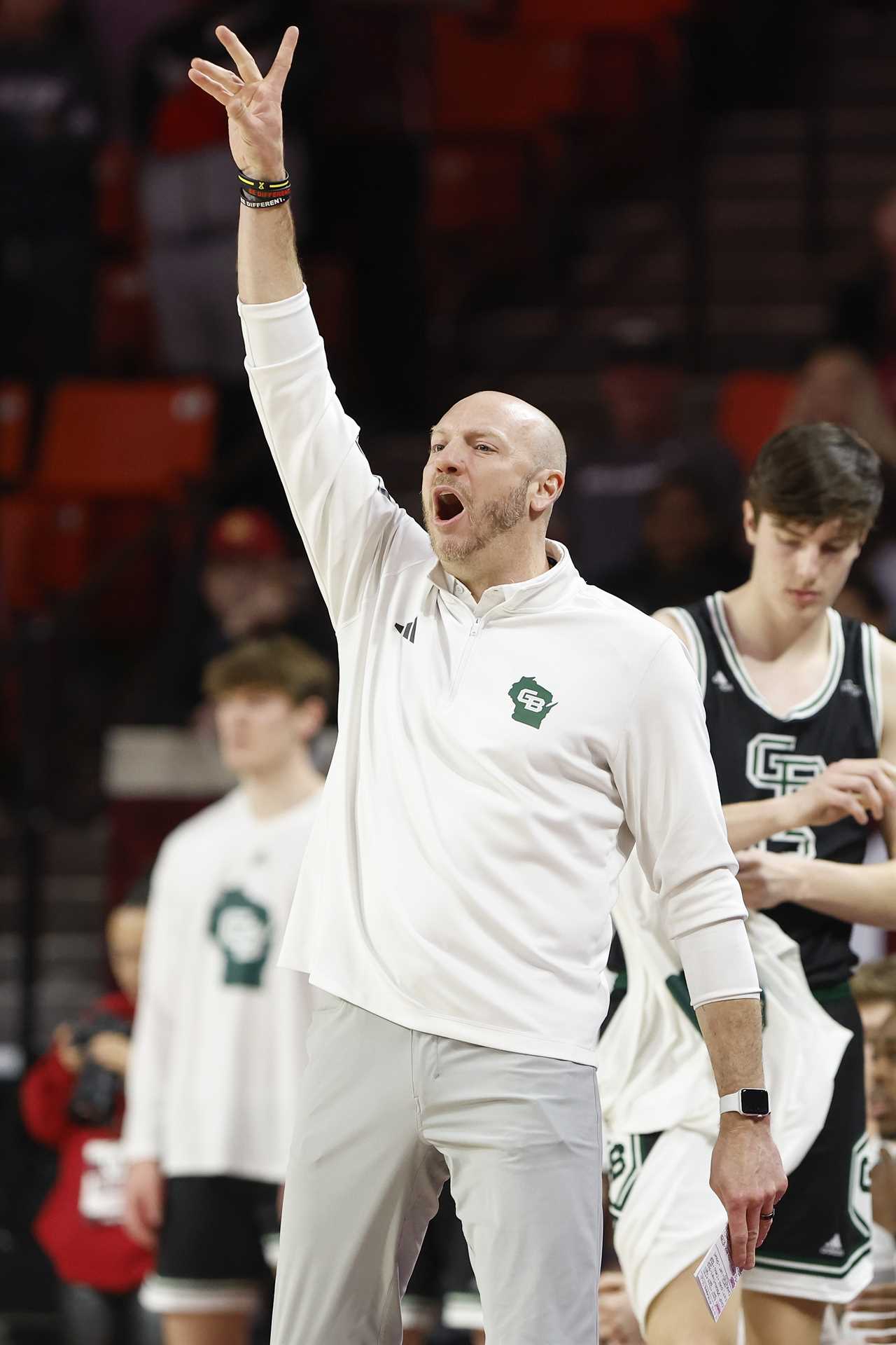 Oklahoma Sooners impressive in win over Green Bay, but can still get better per Porter Moser