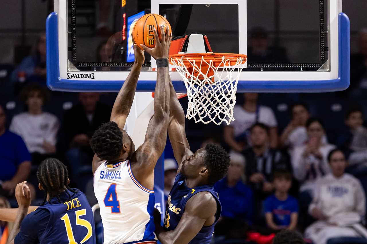 PHOTOS: Highlights from Florida basketball's win over Quinnipiac Bobcats