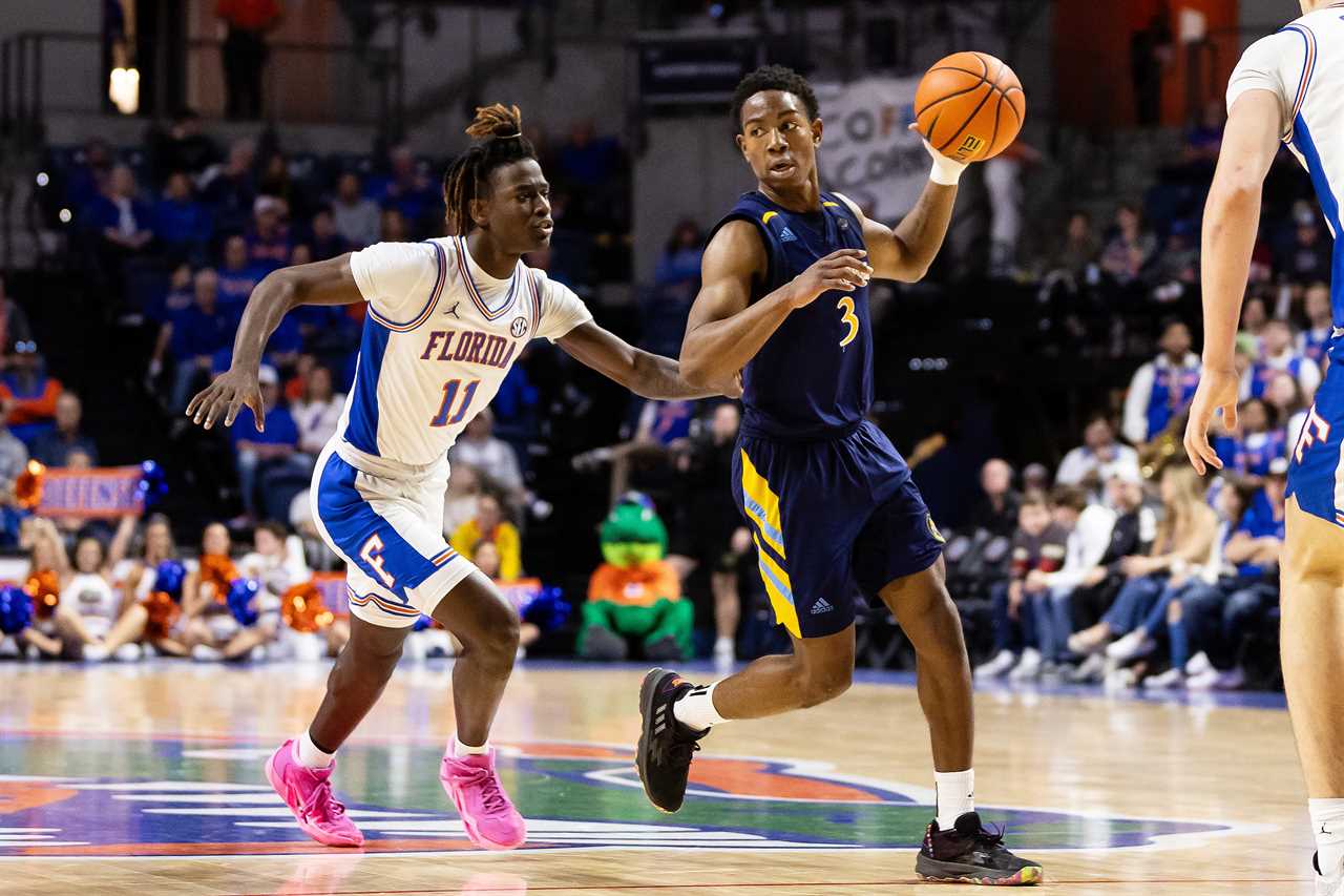 PHOTOS: Highlights from Florida basketball's win over Quinnipiac Bobcats