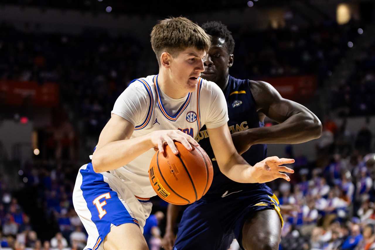 PHOTOS: Highlights from Florida basketball's win over Quinnipiac Bobcats