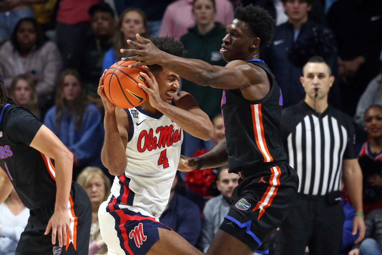 PHOTOS: Highlights from Florida basketball's loss at Ole Miss Rebels