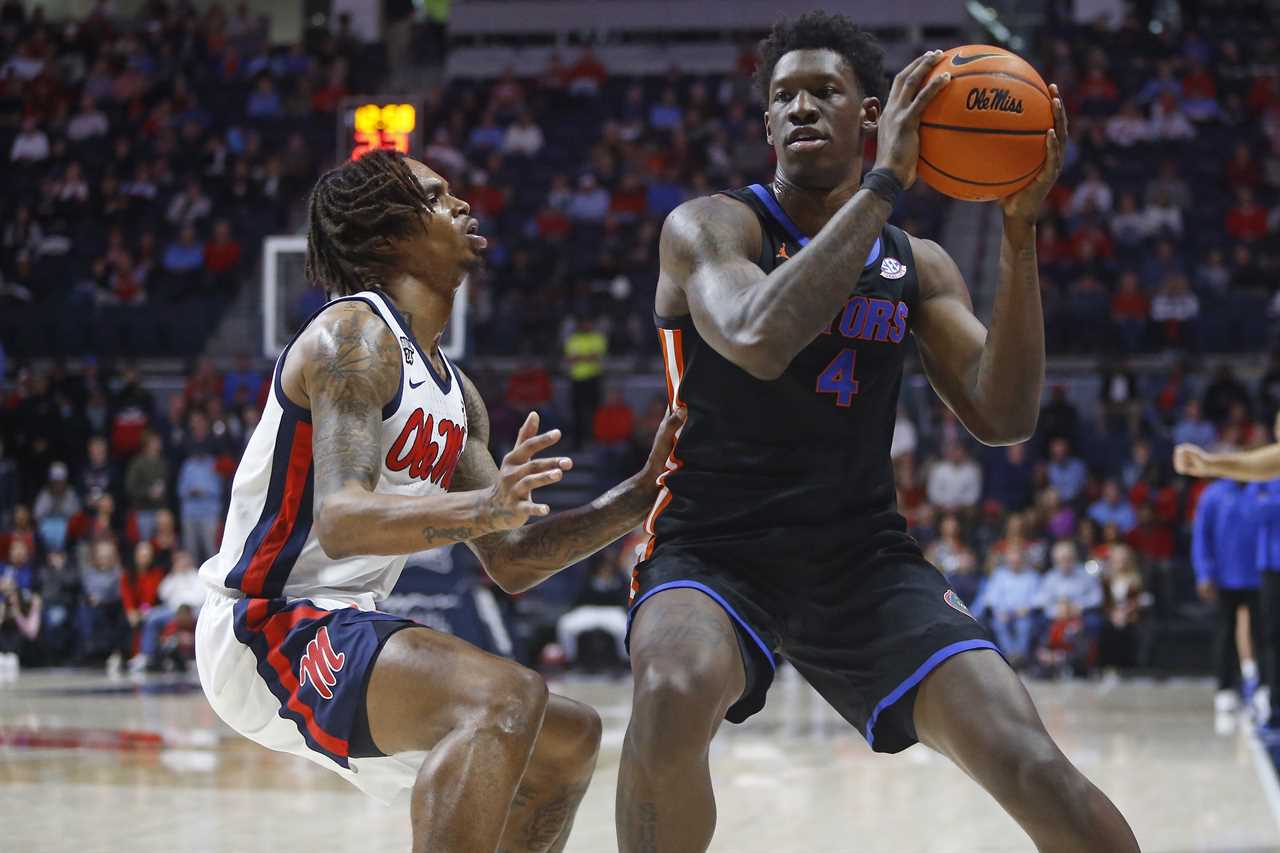 PHOTOS: Highlights from Florida basketball's loss at Ole Miss Rebels